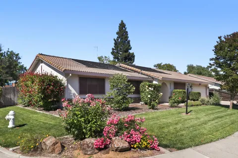 $585,000 | 8951 Lansdowne Court, Elk Grove, CA 95624