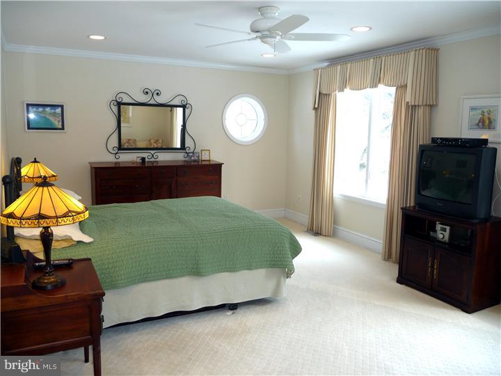25 Williams Road Haverford, PA 19041 - Photo 8 of 25 Bedroom - Main