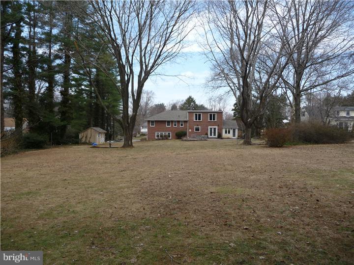 25 Williams Road Haverford, PA 19041 - Photo 10 of 25 Exterior Back