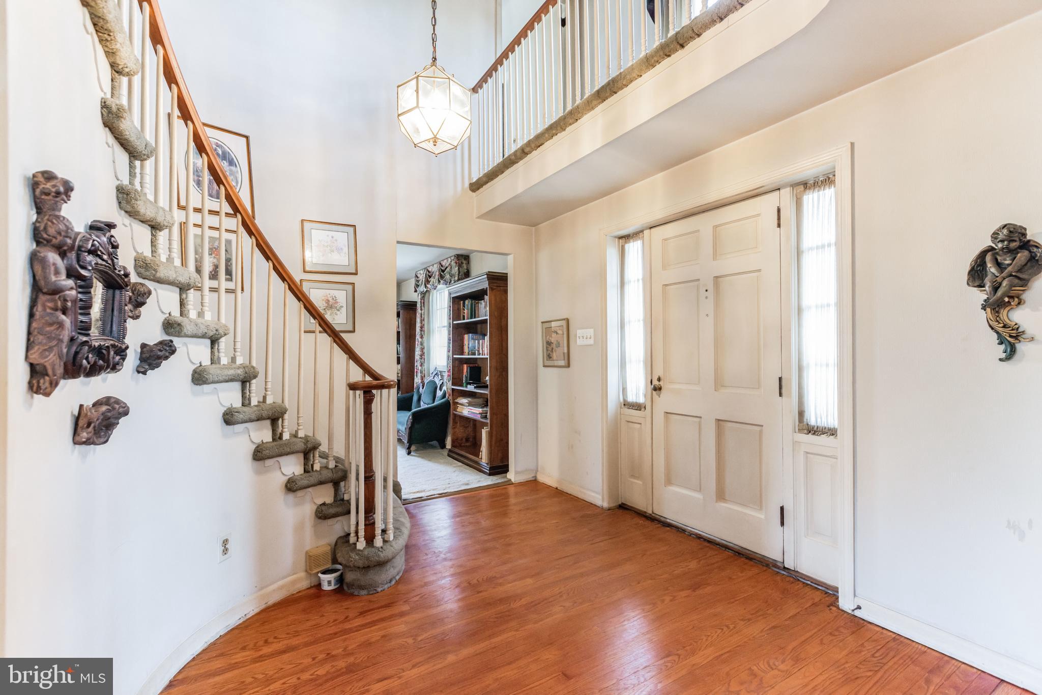 215 Heritage Road Cherry Hill, NJ 08034 - Photo 8 of 35 foyer