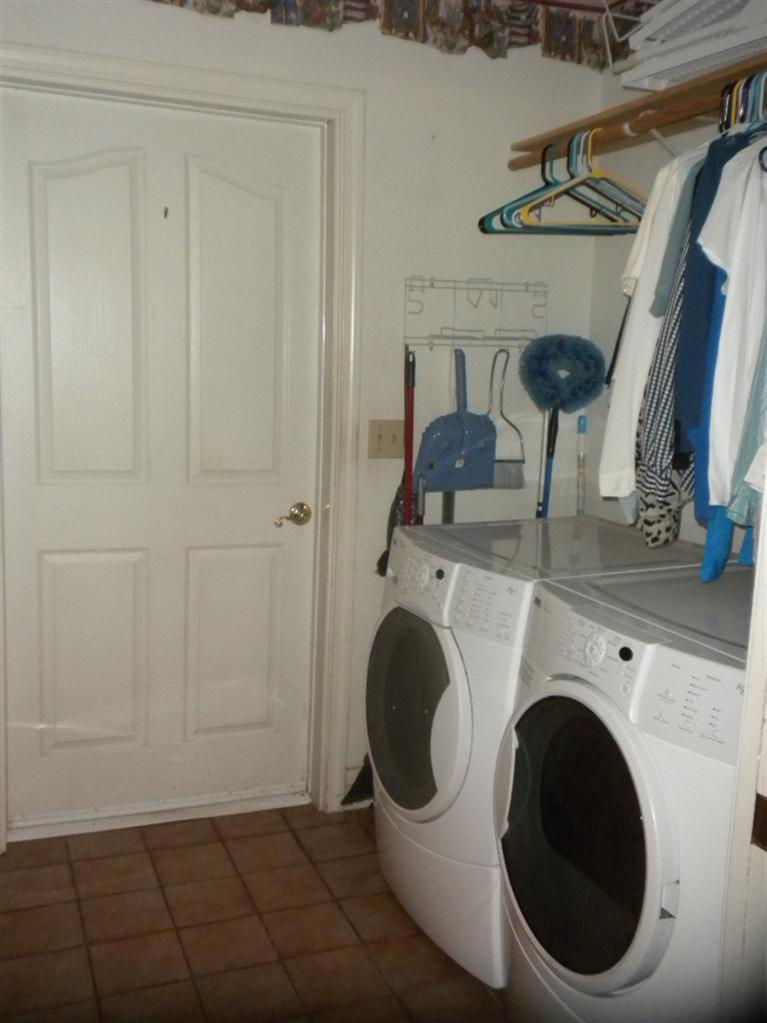 15446 Monreal Road Madera, CA 93636 - Photo 12 of 54 Gallery Image 12