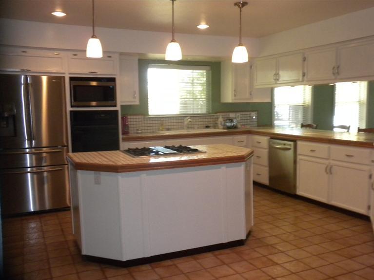 15446 Monreal Road Madera, CA 93636 - Photo 4 of 54 Gallery Image 4