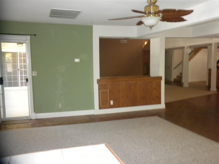 15446 Monreal Road Madera, CA 93636 - Photo 8 of 54 Gallery Image 8