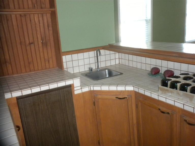 15446 Monreal Road Madera, CA 93636 - Photo 10 of 54 Gallery Image 10