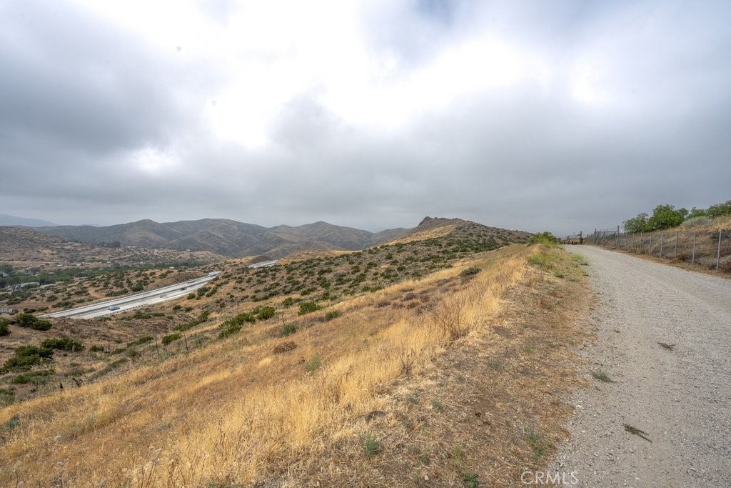 33330 Palen Road Agua Dulce, CA 91390 - Photo 43 of 56