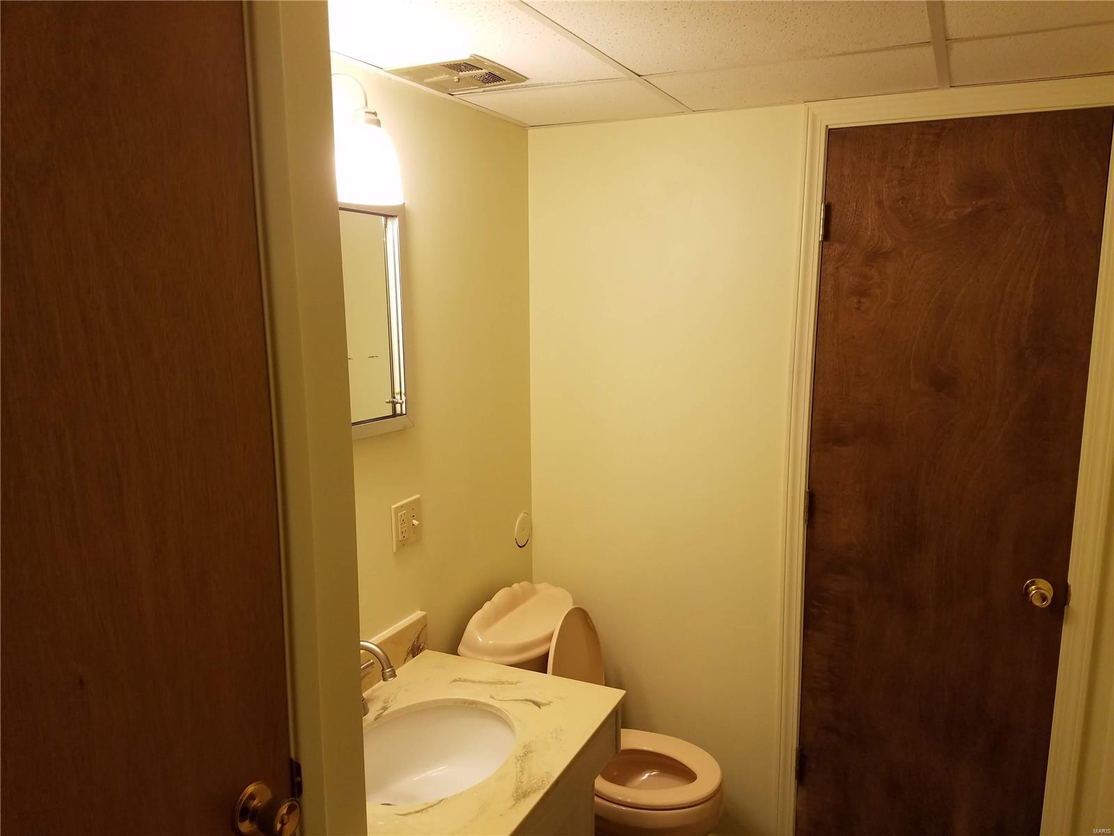 2331 Deer Run Road St. Louis, MO 63136 - Photo 17 of 19 Gallery Image 17