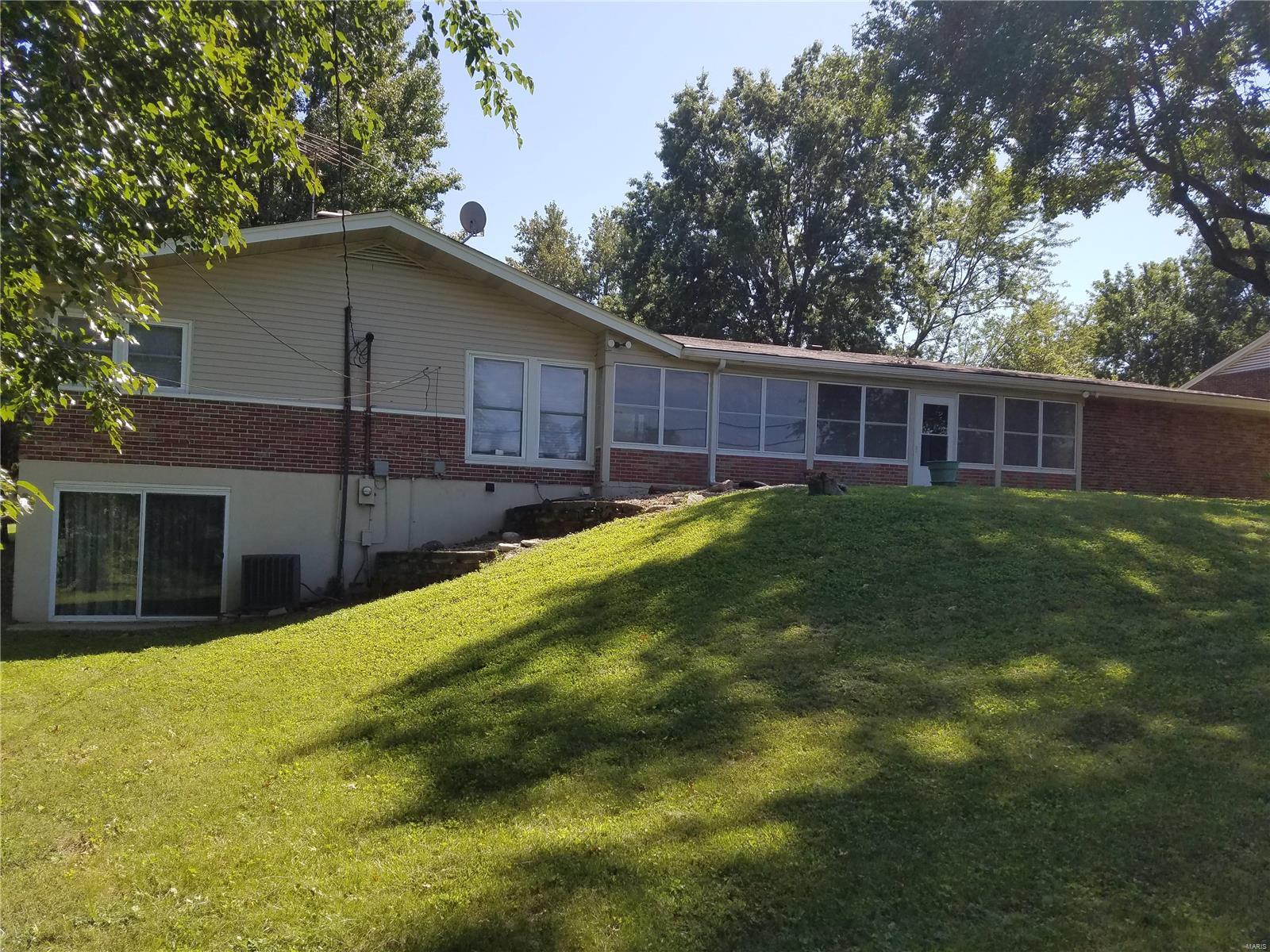 2331 Deer Run Road St. Louis, MO 63136 - Photo 5 of 19 Gallery Image 5