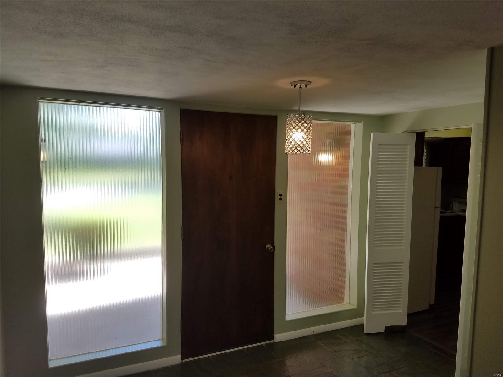 2331 Deer Run Road St. Louis, MO 63136 - Photo 8 of 19 Gallery Image 8