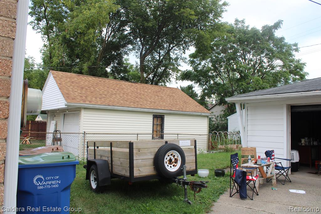 8064 Timken Avenue Warren, MI 48089 - Photo 29 of 40