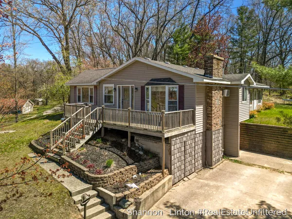 $329,900 | 12088 Lake Avenue, Bitely, MI 49309