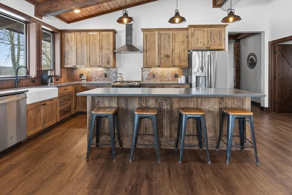 $1,885,000 | 10478 Wampum Trail, Evart, MI 49631