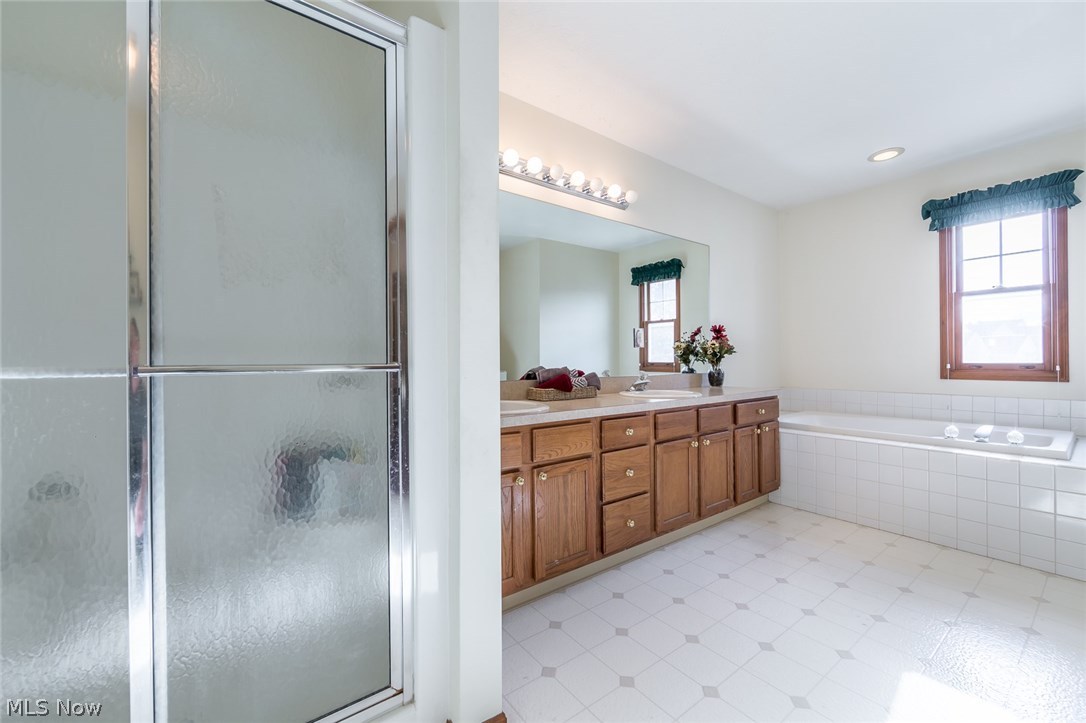4445 Brooks Road Cleveland, OH 44105 - Photo 17 of 25
