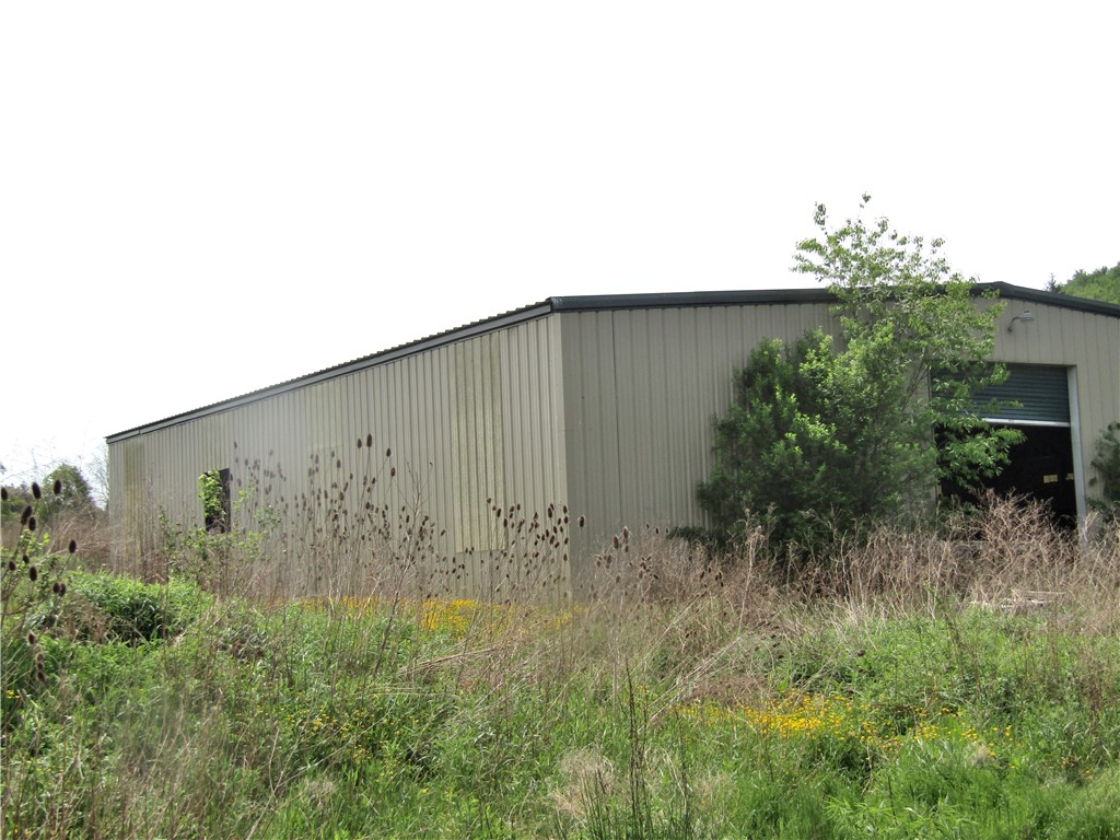 539 State Route Endicott, NY 13760 - Photo 20 of 38 steel barn and riding arena, 10 box stalls attache