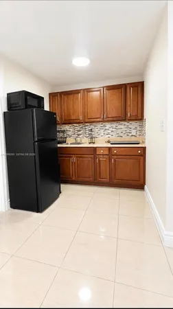 $1,400 | 18545 Northwest 48th Place, Unit 1, Miami Gardens, FL 33055