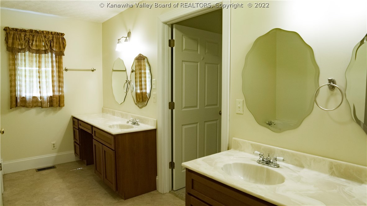 41 Station Springs Road Winfield, WV 25213 - Photo 29 of 44 Gallery Image 29