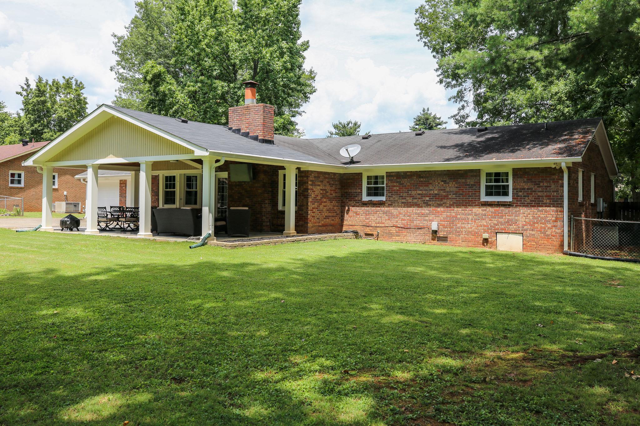 1649 Deerrun Road Murfreesboro, TN 37129 - Photo 27 of 28 a front view of house with yard and green space