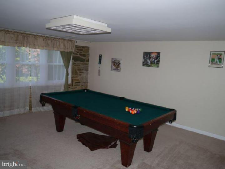 983 Old Ford Road Huntingdon Valley, PA 19006 - Photo 16 of 24 Den