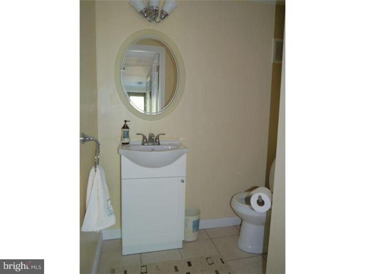 983 Old Ford Road Huntingdon Valley, PA 19006 - Photo 23 of 24 Bathroom