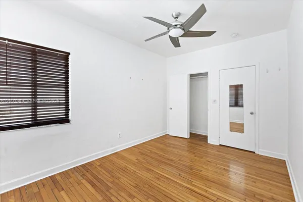 $2,000 | 1561 Lenox Avenue, Unit 4, Miami Beach, FL 33139