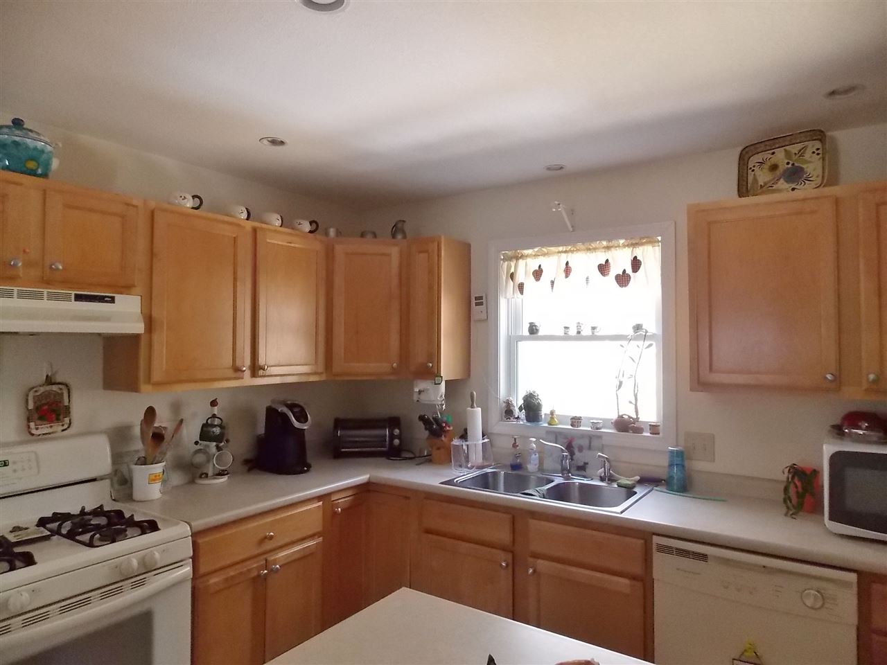 33 Old Goshen Road Conway, NH 03813 - Photo 3 of 13