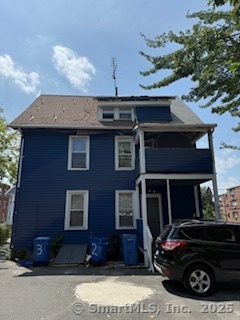82 South Whitney Street Hartford, CT 06106 - Photo 2 of 7 a view of a car park in front of house