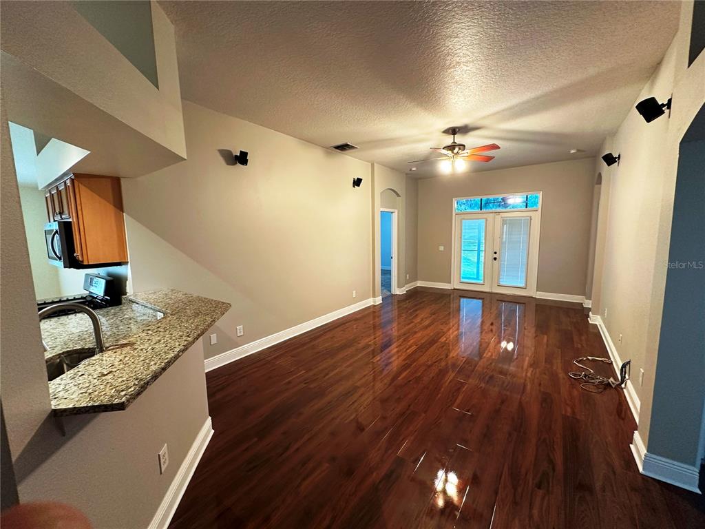 809 Straw Lake Drive Brandon, FL 33510 - Photo 9 of 27