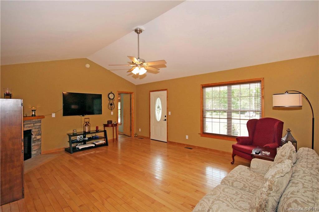 503 Johnstone Road Cleveland, NC 27013 - Photo 4 of 23 Gallery Image 4