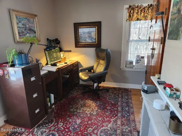 $499,900 | 43 Church Street, Hinsdale, MA 01235