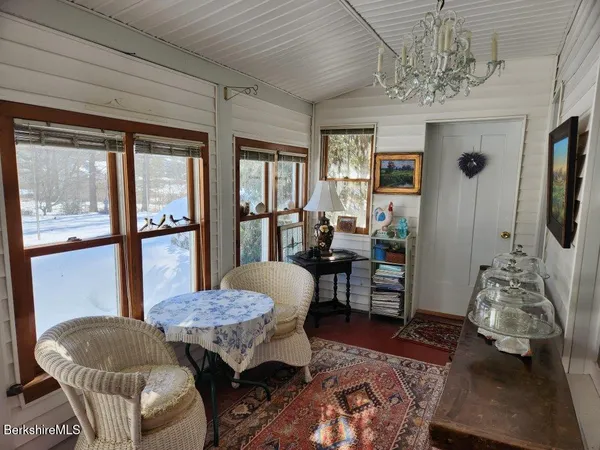 $499,900 | 43 Church Street, Hinsdale, MA 01235