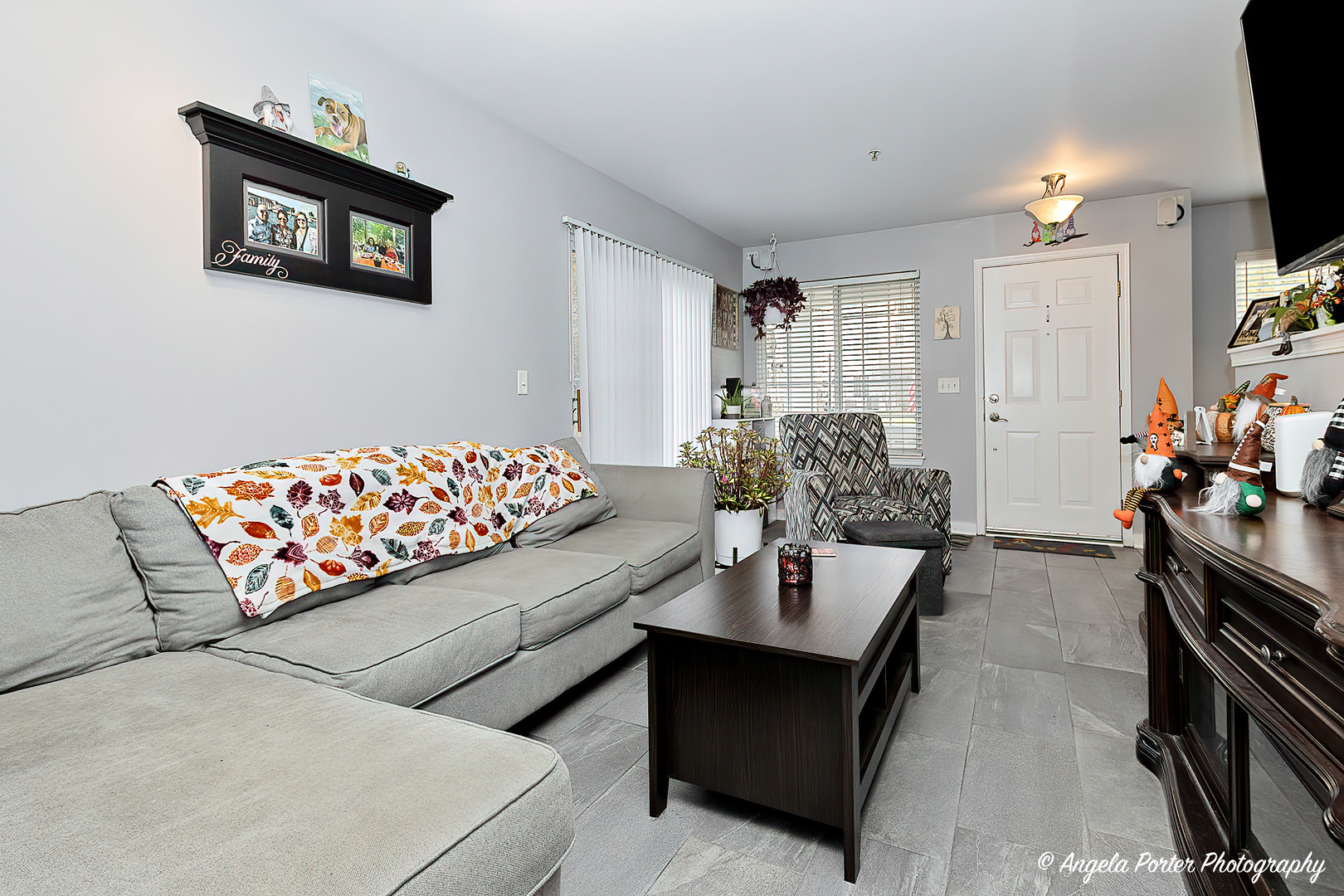 618 Key Largo Drive Fox Lake, IL 60020 - Photo 5 of 29