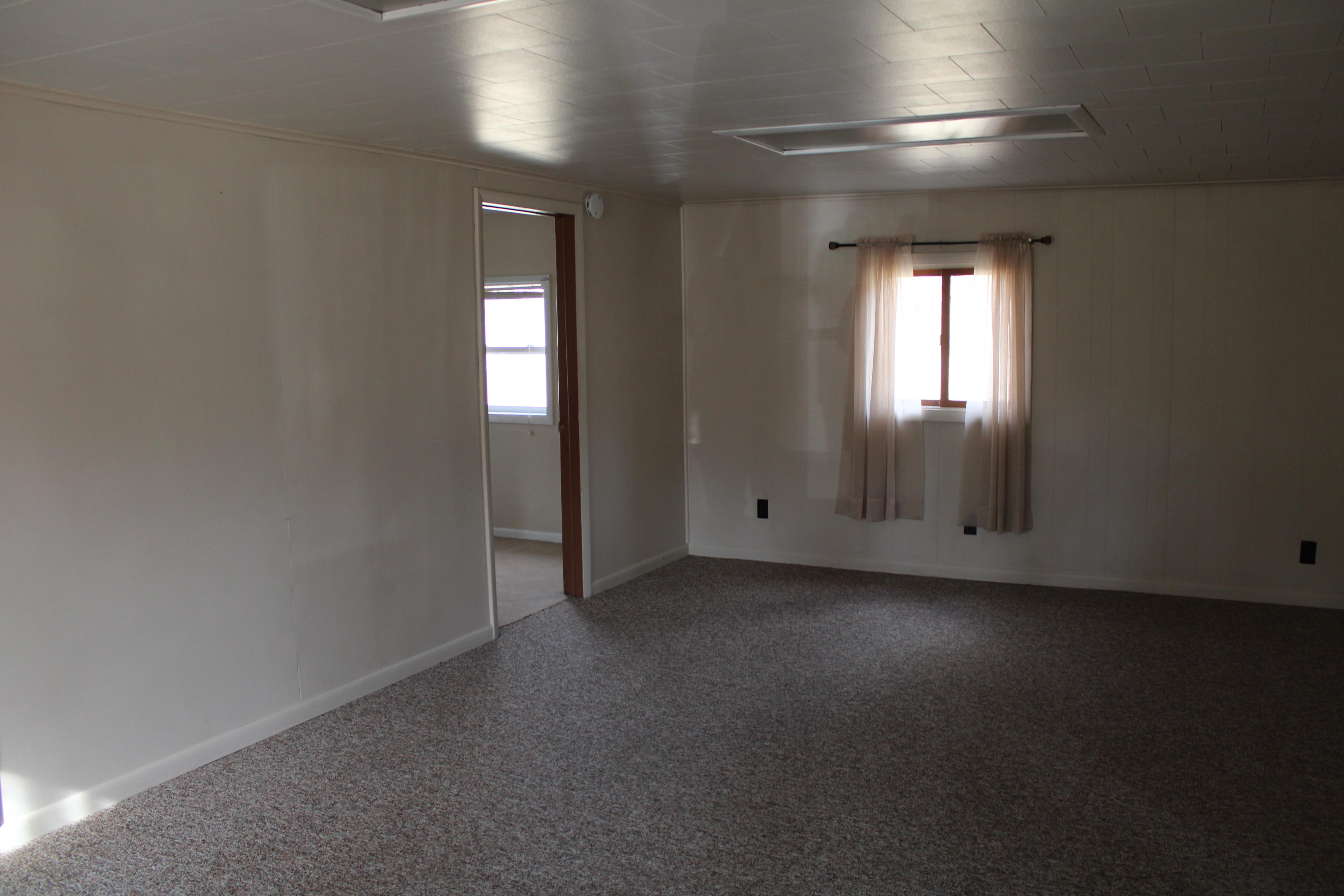 11805 Chase Bridge Road Roscommon, MI 48653 - Photo 4 of 13 Gallery Image 4