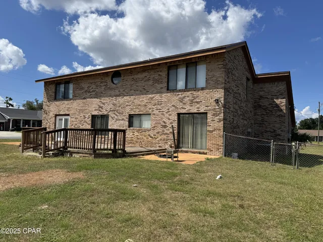 $2,500 | 833 West Pierson Drive, Lynn Haven, FL 32444