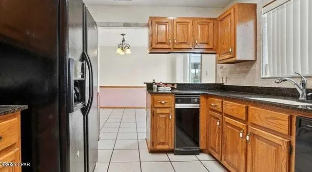 $2,500 | 833 West Pierson Drive, Lynn Haven, FL 32444