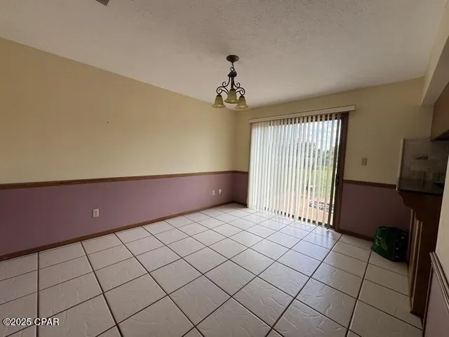 $2,500 | 833 West Pierson Drive, Lynn Haven, FL 32444