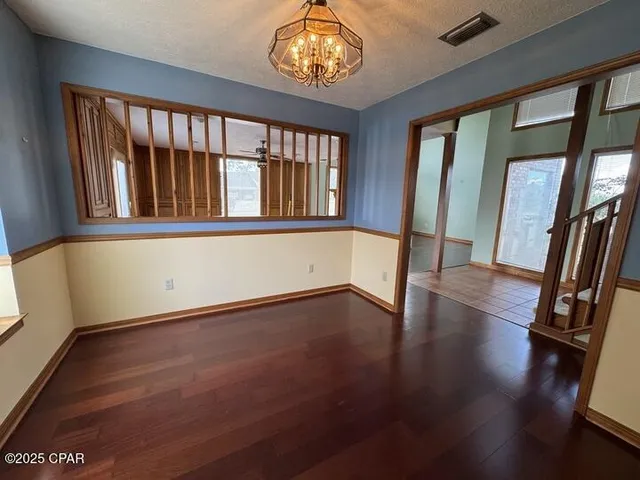 $2,500 | 833 West Pierson Drive, Lynn Haven, FL 32444