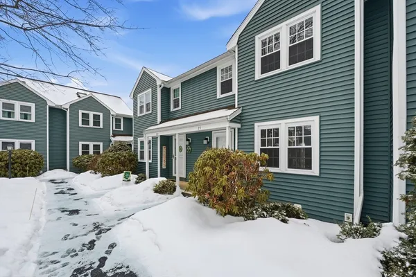 $410,000 | 551 Hildreth Street, Unit 21, Dracut, MA 01826