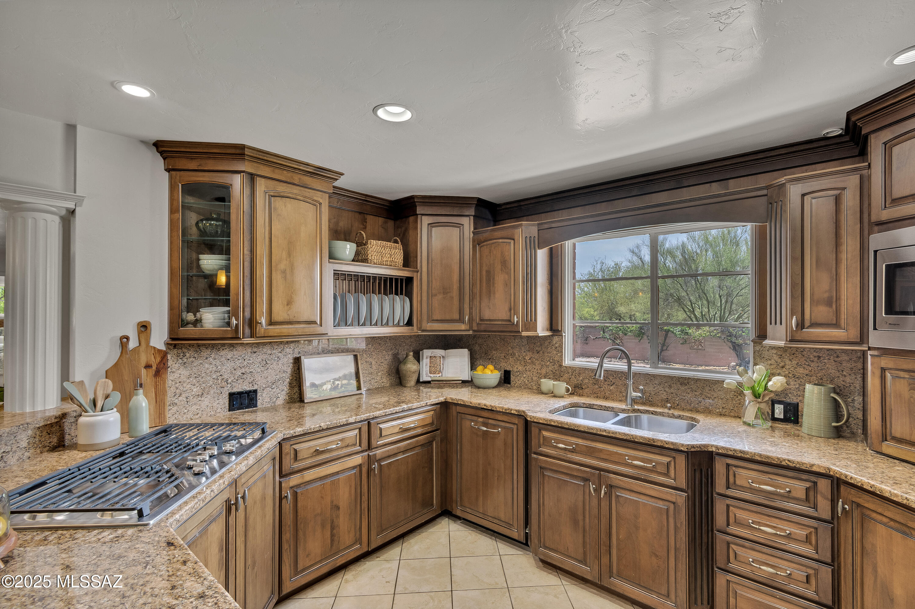 6945 North Mona Lisa Road Tucson, AZ 85741 - Photo 11 of 33 Gallery Image 11