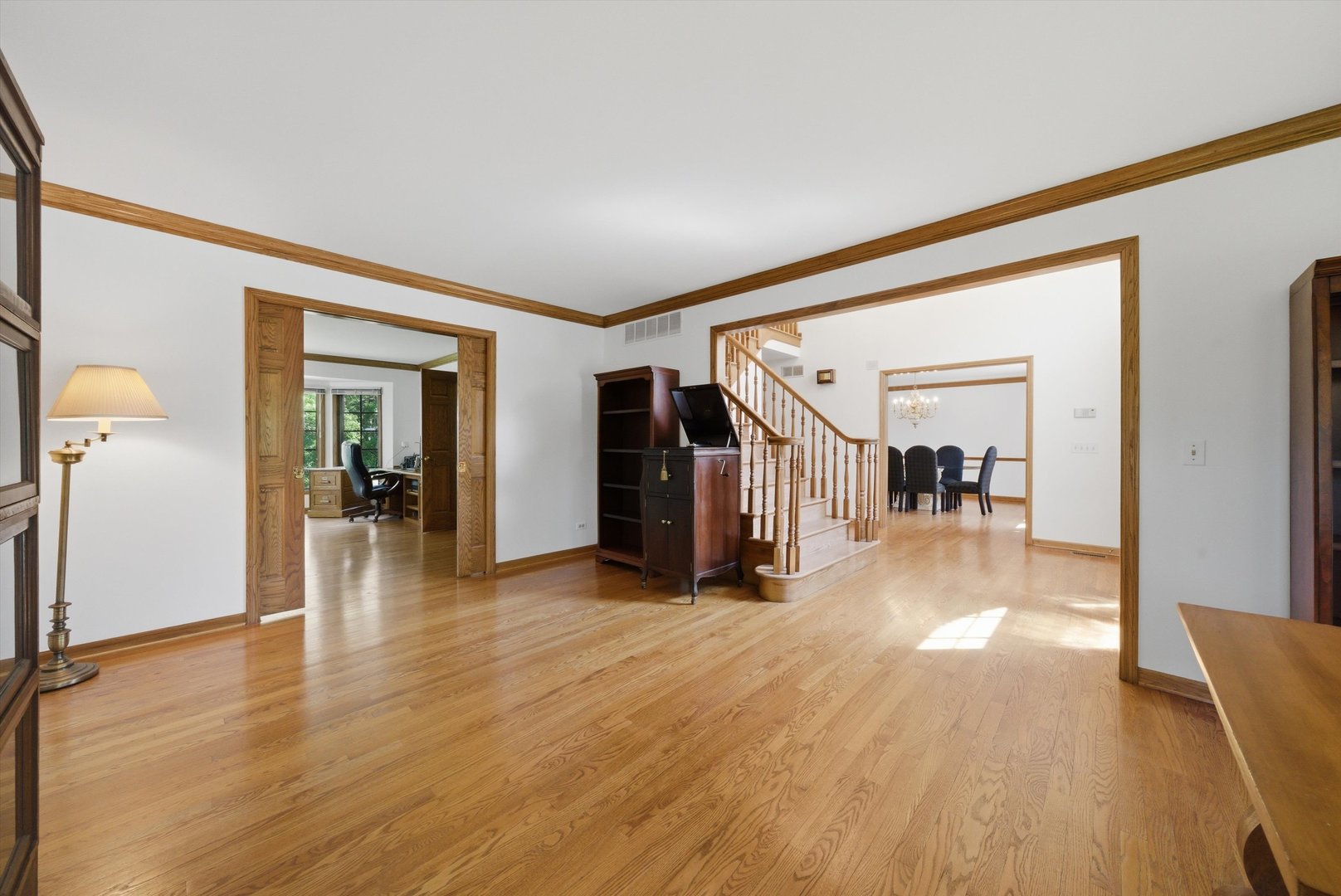 8701 Lake Ridge Drive Darien, IL 60561 - Photo 9 of 38