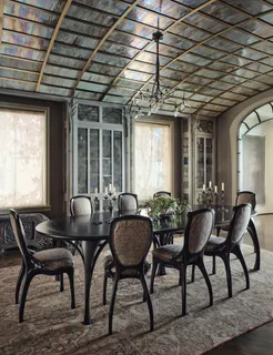 $4,300,000 | 199 East Lake Shore Drive, Unit 8W, Chicago, IL 60611