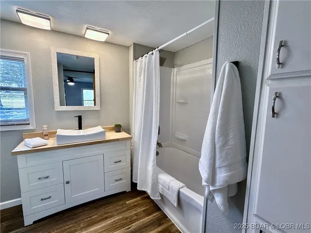 $235,000 | 370 State Road, Linn Creek, MO 65052