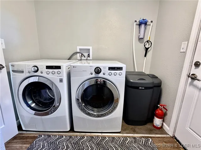 $235,000 | 370 State Road, Linn Creek, MO 65052