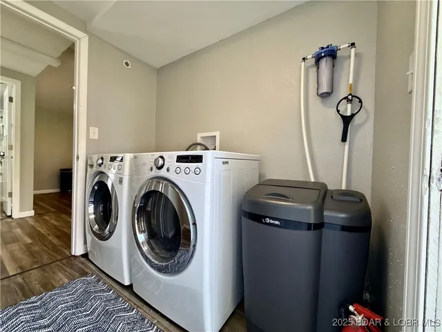 $235,000 | 370 State Road, Linn Creek, MO 65052