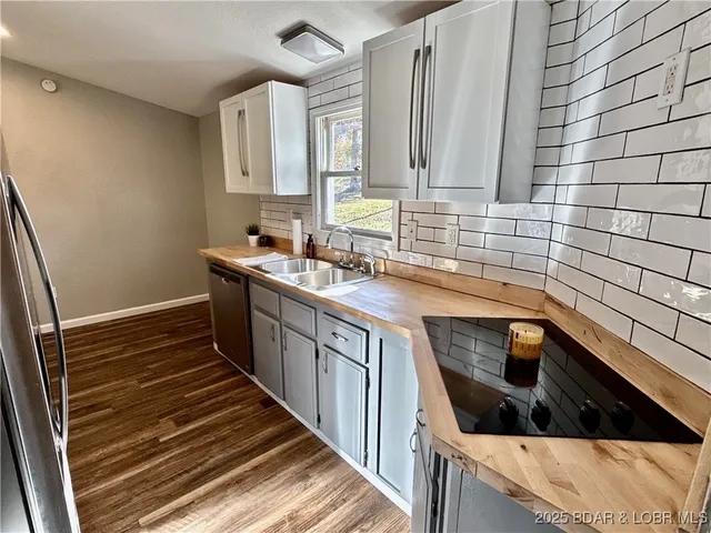 $235,000 | 370 State Road, Linn Creek, MO 65052