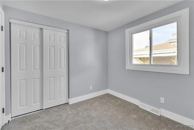 $269,900 | 27 Basswood Drive, Cheektowaga, NY 14227