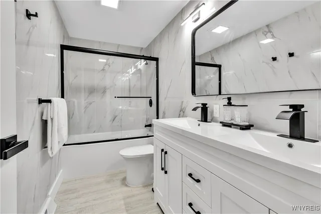 $269,900 | 27 Basswood Drive, Cheektowaga, NY 14227