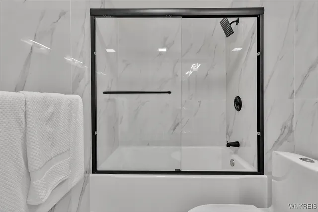 $269,900 | 27 Basswood Drive, Cheektowaga, NY 14227