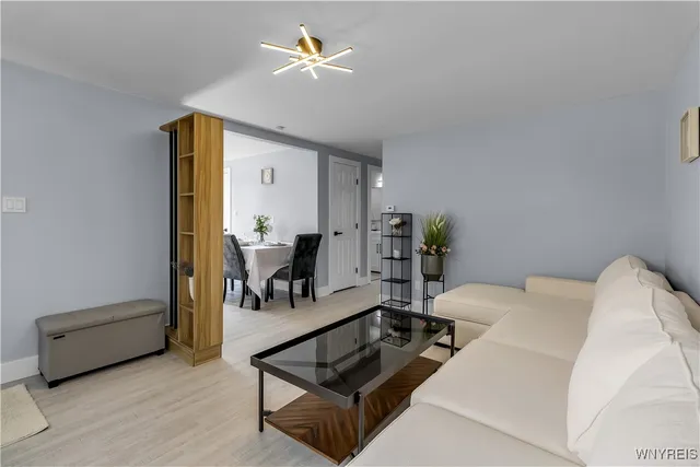 $269,900 | 27 Basswood Drive, Cheektowaga, NY 14227