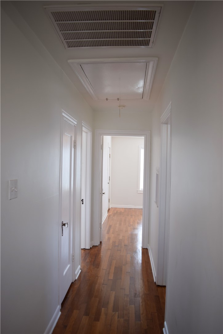 701 Naples Street Corpus Christi, TX 78404 - Photo 22 of 31 hallway