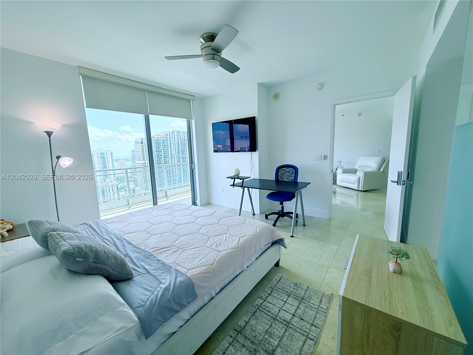 92 Southwest 3rd Street, Unit 4311 Miami, FL 33130 - Photo 25 of 54
