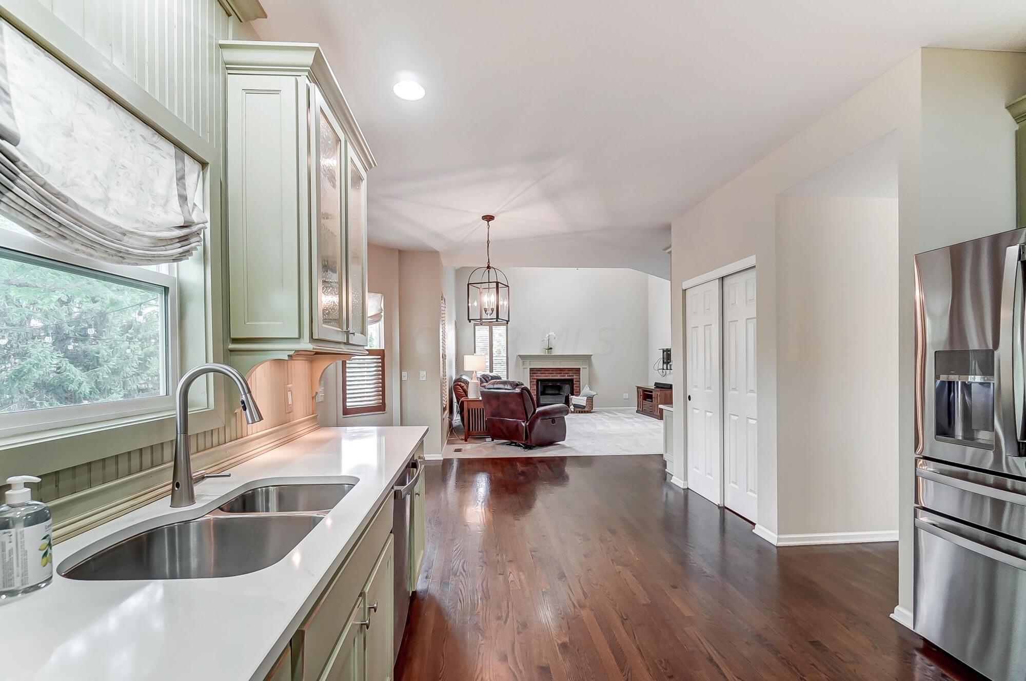 7440 Rolling Ridge Way Westerville, OH 43082 - Photo 23 of 85 Kitchen